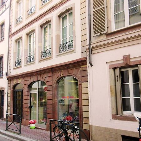 Appartement Typique Et Cosy A Deux Pas De La Cathedrale Strasbourg Luaran gambar