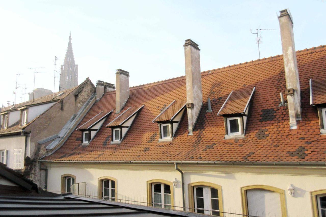 Appartement Typique Et Cosy A Deux Pas De La Cathedrale Strasbourg Luaran gambar